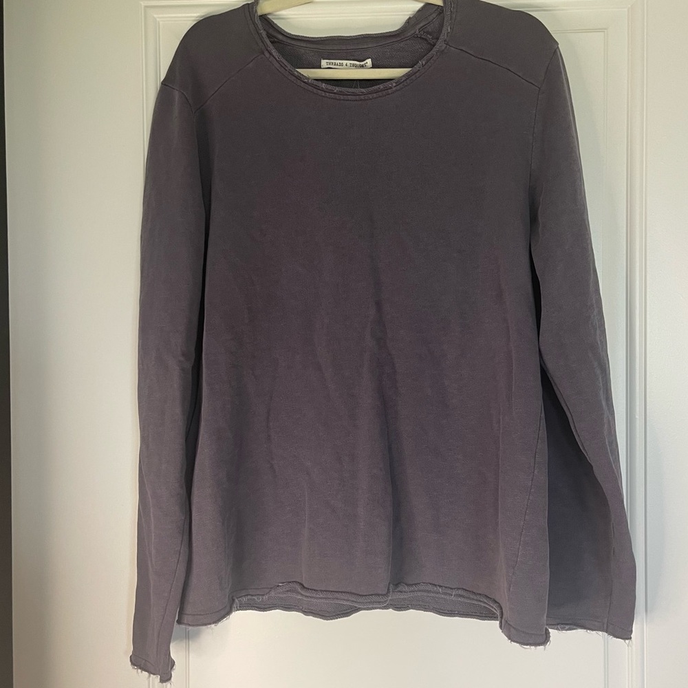 Threads 4 Thought Shirt Crew Neck Regular Fit Cotton Distressed NWT